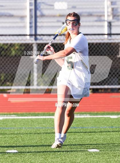 Thumbnail 2 in San Ramon Valley vs. Acalanes (CIF NCS D1 Round 1) photogallery.