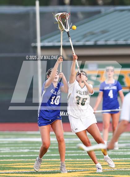 Thumbnail 2 in San Ramon Valley vs. Acalanes (CIF NCS D1 Round 1) photogallery.