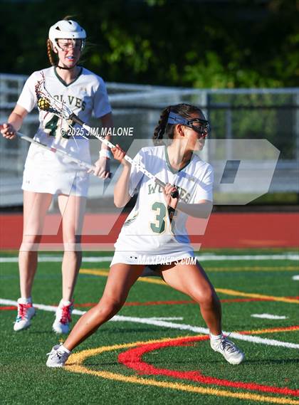 Thumbnail 3 in San Ramon Valley vs. Acalanes (CIF NCS D1 Round 1) photogallery.