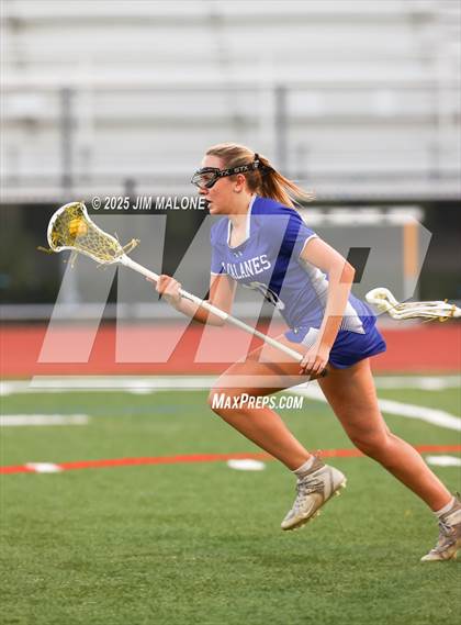 Thumbnail 1 in San Ramon Valley vs. Acalanes (CIF NCS D1 Round 1) photogallery.