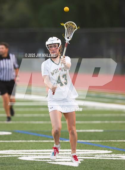 Thumbnail 2 in San Ramon Valley vs. Acalanes (CIF NCS D1 Round 1) photogallery.
