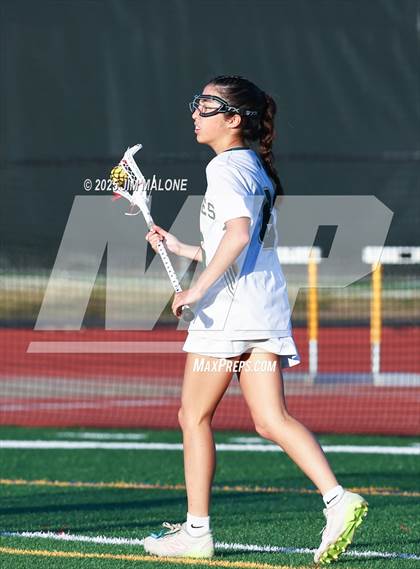 Thumbnail 3 in San Ramon Valley vs. Acalanes (CIF NCS D1 Round 1) photogallery.
