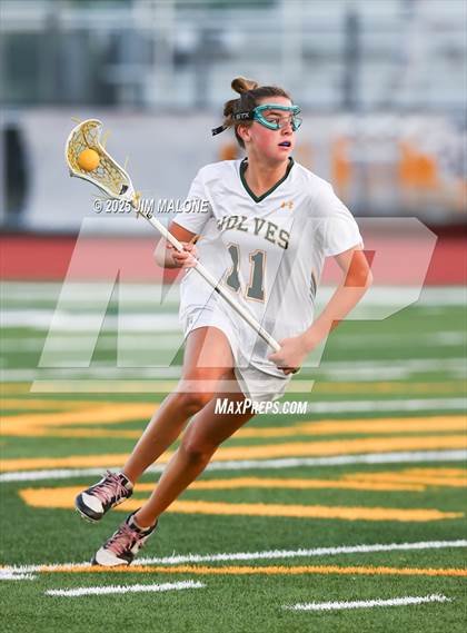 Thumbnail 3 in San Ramon Valley vs. Acalanes (CIF NCS D1 Round 1) photogallery.
