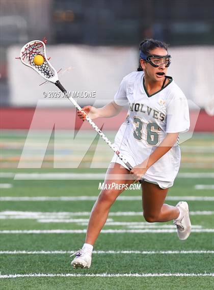 Thumbnail 2 in San Ramon Valley vs. Acalanes (CIF NCS D1 Round 1) photogallery.
