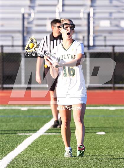 Thumbnail 1 in San Ramon Valley vs. Acalanes (CIF NCS D1 Round 1) photogallery.