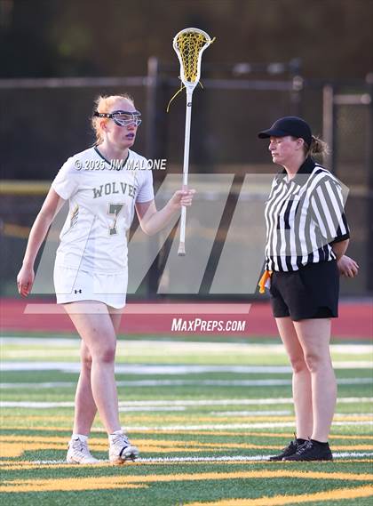 Thumbnail 1 in San Ramon Valley vs. Acalanes (CIF NCS D1 Round 1) photogallery.