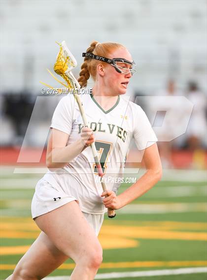 Thumbnail 1 in San Ramon Valley vs. Acalanes (CIF NCS D1 Round 1) photogallery.