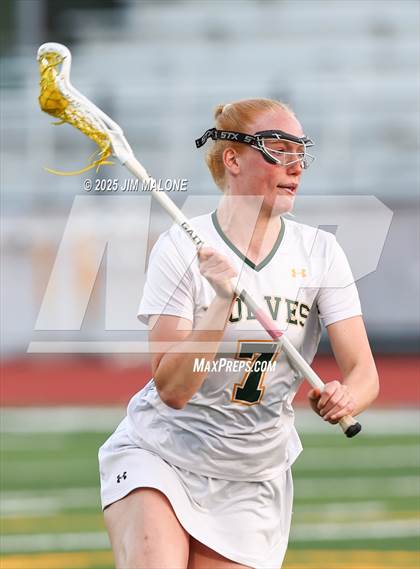 Thumbnail 2 in San Ramon Valley vs. Acalanes (CIF NCS D1 Round 1) photogallery.