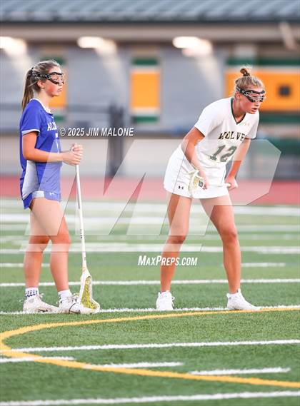 Thumbnail 1 in San Ramon Valley vs. Acalanes (CIF NCS D1 Round 1) photogallery.