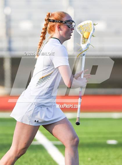 Thumbnail 1 in San Ramon Valley vs. Acalanes (CIF NCS D1 Round 1) photogallery.