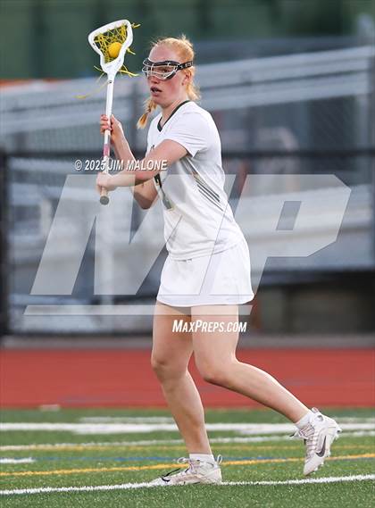Thumbnail 1 in San Ramon Valley vs. Acalanes (CIF NCS D1 Round 1) photogallery.