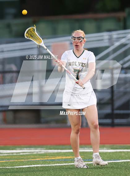Thumbnail 2 in San Ramon Valley vs. Acalanes (CIF NCS D1 Round 1) photogallery.