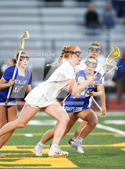 Thumbnail 2 in San Ramon Valley vs. Acalanes (CIF NCS D1 Round 1) photogallery.