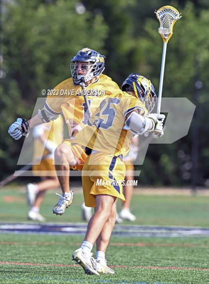 Thumbnail 1 in Bayport-Blue Point vs Shoreham Wading River Section XI Semifinal photogallery.