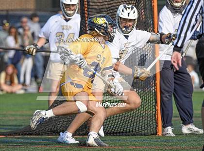 Thumbnail 3 in Bayport-Blue Point vs Shoreham Wading River Section XI Semifinal photogallery.