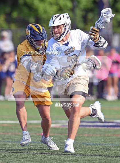 Thumbnail 3 in Bayport-Blue Point vs Shoreham Wading River Section XI Semifinal photogallery.