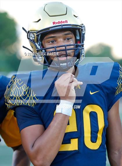 Thumbnail 1 in Cardinal Gibbons @ St. Thomas Aquinas photogallery.