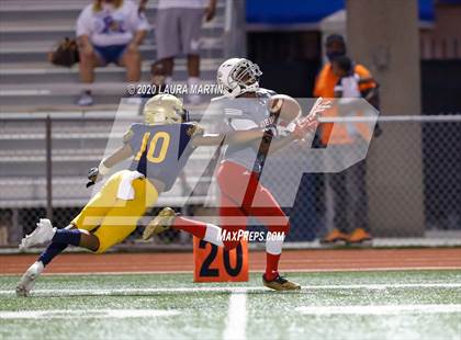 Thumbnail 2 in Cardinal Gibbons @ St. Thomas Aquinas photogallery.