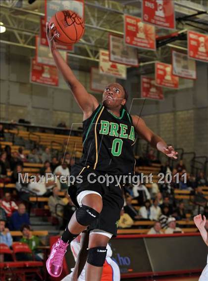 Thumbnail 3 in Brea Olinda vs. Bishop Gorman (Nike Extravaganza) photogallery.