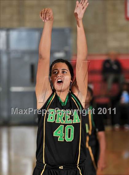 Thumbnail 3 in Brea Olinda vs. Bishop Gorman (Nike Extravaganza) photogallery.