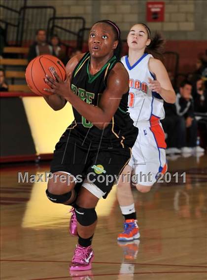 Thumbnail 2 in Brea Olinda vs. Bishop Gorman (Nike Extravaganza) photogallery.
