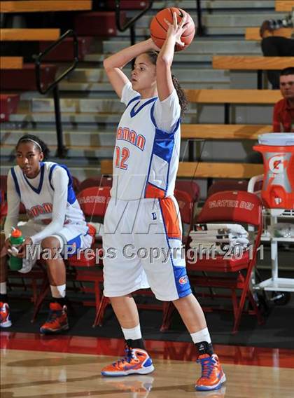 Thumbnail 2 in Brea Olinda vs. Bishop Gorman (Nike Extravaganza) photogallery.