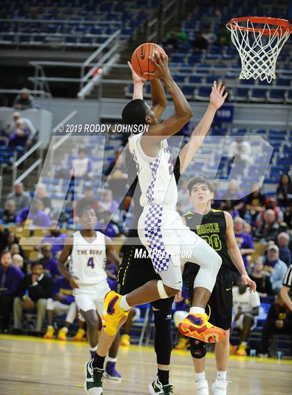 Thumbnail 3 in Hicks vs. Simsboro (LHSAA Marsh Madness Final) photogallery.