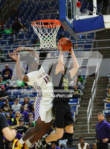 Thumbnail 2 in Hicks vs. Simsboro (LHSAA Marsh Madness Final) photogallery.