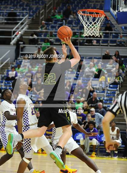 Thumbnail 3 in Hicks vs. Simsboro (LHSAA Marsh Madness Final) photogallery.