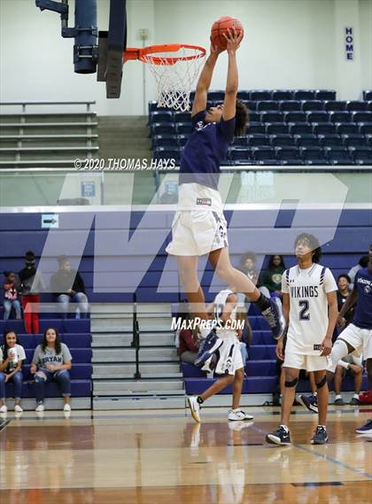 Thumbnail 1 in Tomball Memorial @ Bryan photogallery.