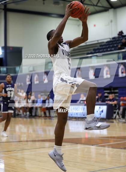 Thumbnail 3 in Tomball Memorial @ Bryan photogallery.