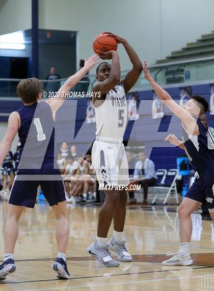 Thumbnail 3 in Tomball Memorial @ Bryan photogallery.