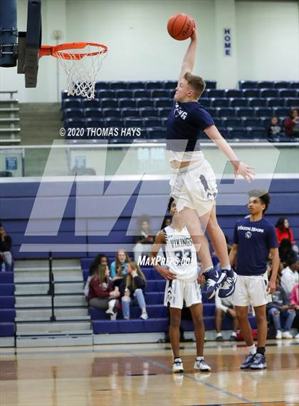 Thumbnail 3 in Tomball Memorial @ Bryan photogallery.
