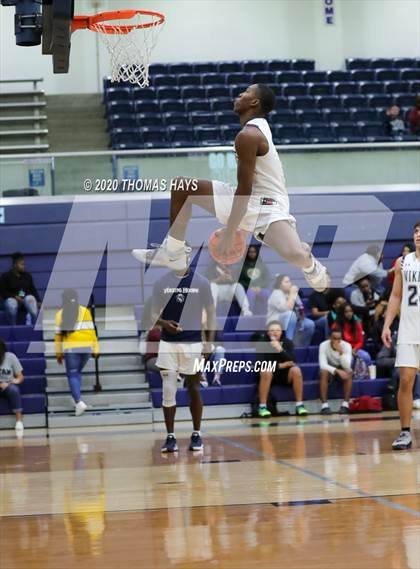 Thumbnail 2 in Tomball Memorial @ Bryan photogallery.