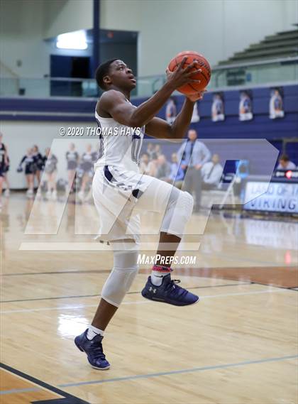Thumbnail 2 in Tomball Memorial @ Bryan photogallery.