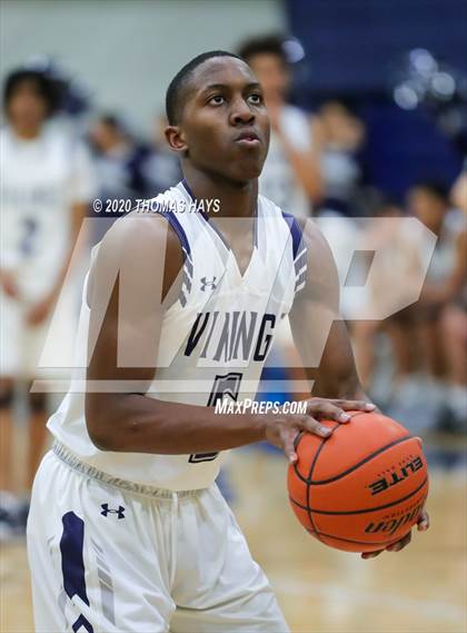 Thumbnail 3 in Tomball Memorial @ Bryan photogallery.