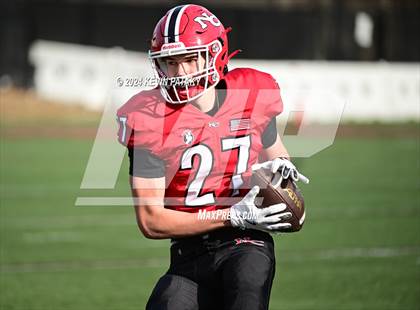 Thumbnail 2 in Newtown @ New Canaan (CIAC Class L Semifinal) photogallery.