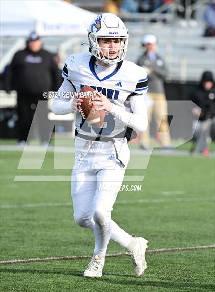 Thumbnail 1 in Newtown @ New Canaan (CIAC Class L Semifinal) photogallery.