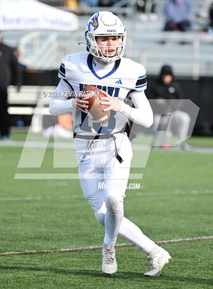 Thumbnail 2 in Newtown @ New Canaan (CIAC Class L Semifinal) photogallery.
