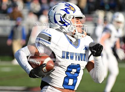 Thumbnail 1 in Newtown @ New Canaan (CIAC Class L Semifinal) photogallery.