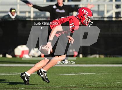 Thumbnail 2 in Newtown @ New Canaan (CIAC Class L Semifinal) photogallery.