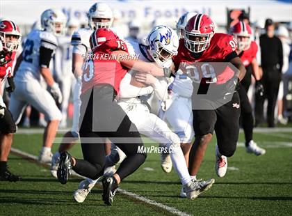 Thumbnail 2 in Newtown @ New Canaan (CIAC Class L Semifinal) photogallery.
