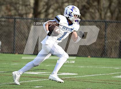 Thumbnail 2 in Newtown @ New Canaan (CIAC Class L Semifinal) photogallery.
