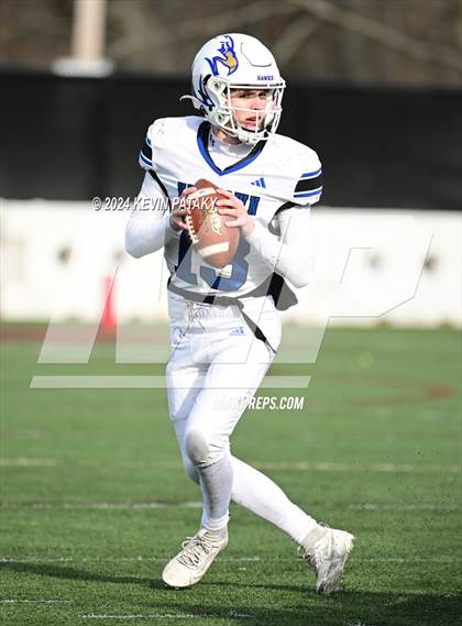 Thumbnail 2 in Newtown @ New Canaan (CIAC Class L Semifinal) photogallery.