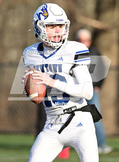 Thumbnail 1 in Newtown @ New Canaan (CIAC Class L Semifinal) photogallery.