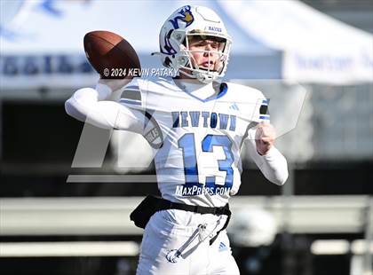 Thumbnail 3 in Newtown @ New Canaan (CIAC Class L Semifinal) photogallery.