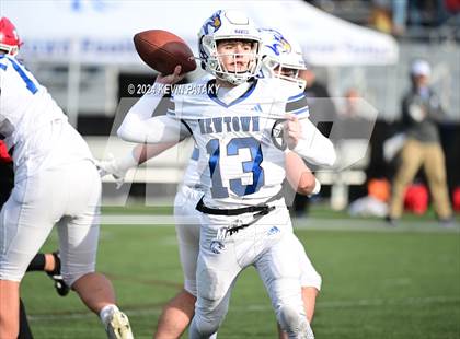 Thumbnail 2 in Newtown @ New Canaan (CIAC Class L Semifinal) photogallery.