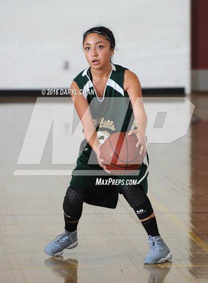 Thumbnail 2 in Burbank vs South Hills photogallery.