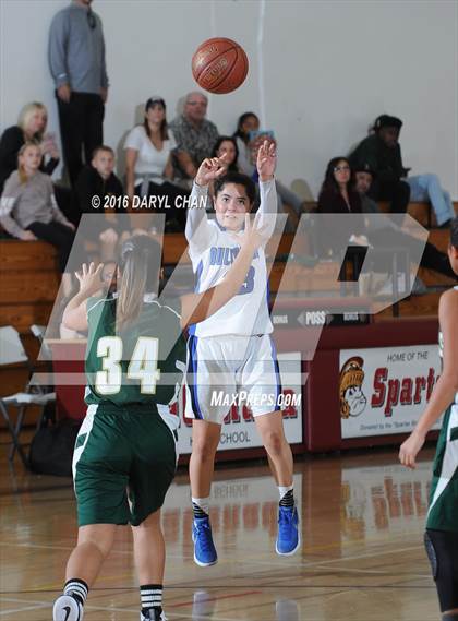Thumbnail 2 in Burbank vs South Hills photogallery.