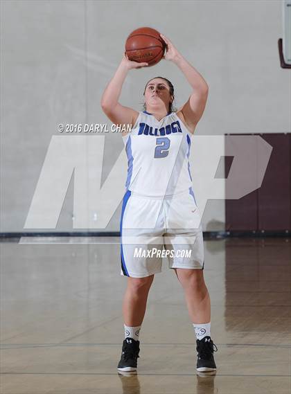 Thumbnail 1 in Burbank vs South Hills photogallery.